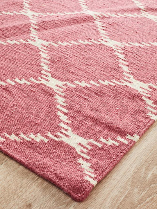 Rose Diamond Wool Rug